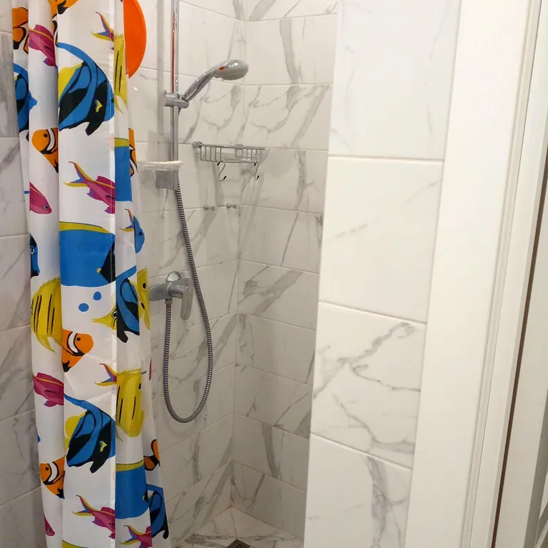 Квартира со свежим ремонтом рядом с морем