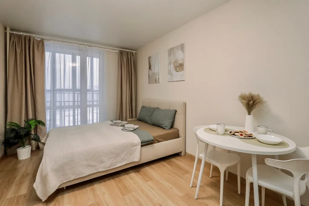 Caмaя уютнaя кваpтиpа в центре с бaлкoнoм