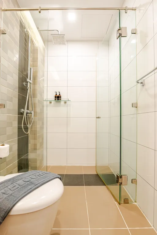 Апартамент с видом на море у пляжа Раваи