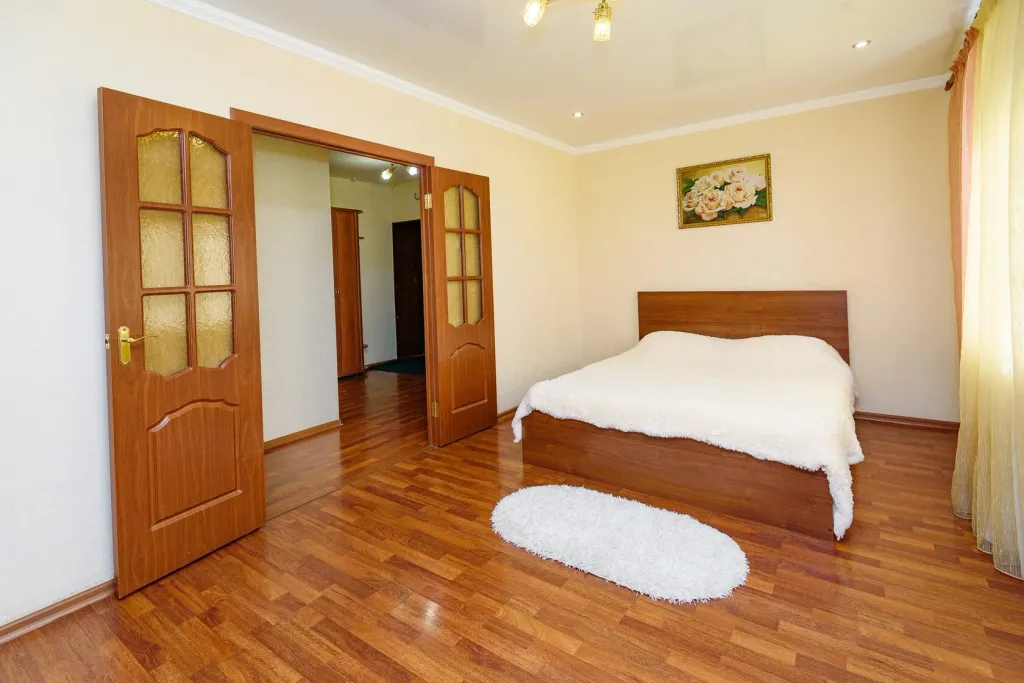 Просторная современная квартира в центре — аренда посуточно в Пенза