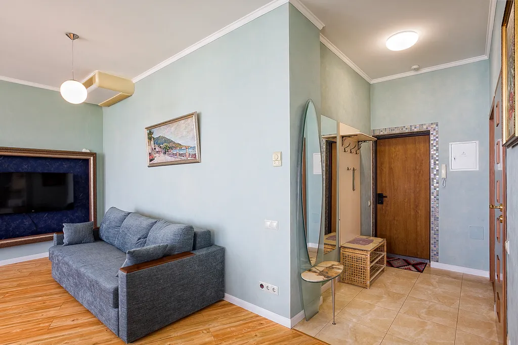 Суперпанорамная квартира в ЖК Белый дом