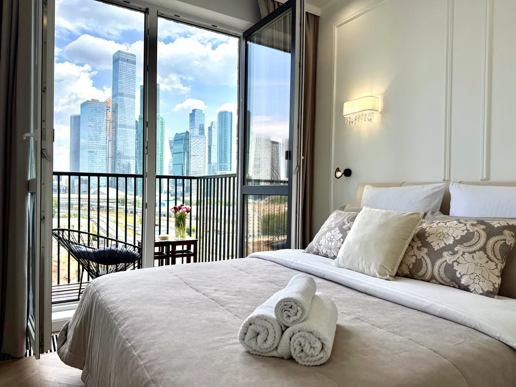 Квартира Квартира Роскошный дизайнерский 2-х комнатный люкс с видом реку и Москва-сити — Москва