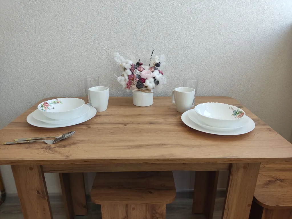 Светлая студия-1, расположенная вблизи аэропорта и ЖД вокзала