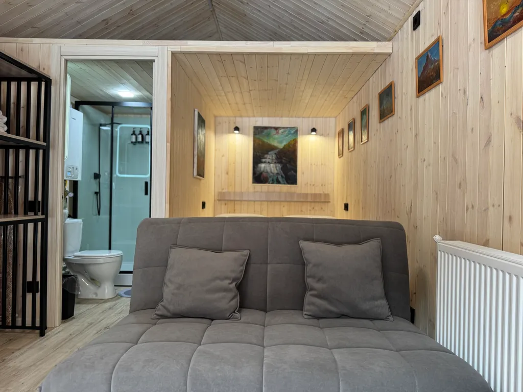 Дом с видом на Кавказский хребет