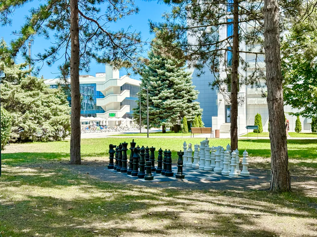 Квартира Квартира Студия в апарт-отеле с бассейном, собственным песчаным пляжем, парком — Анапа