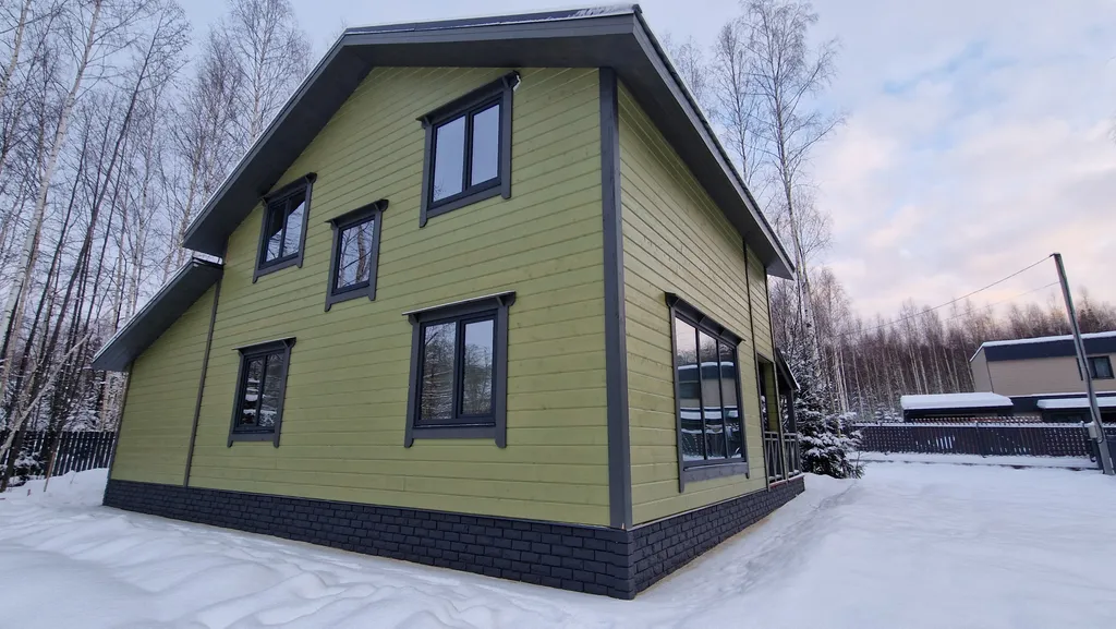 Коттедж с сауной комфорт-класса на реке Яхра