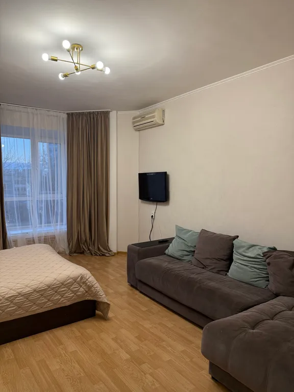 Квартира около Микрохирургии глаза, Института нефти и газа