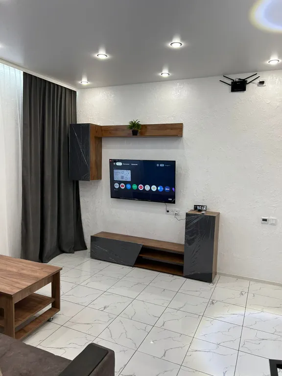 Уютная квартира в центре Североморска у Морвокзала