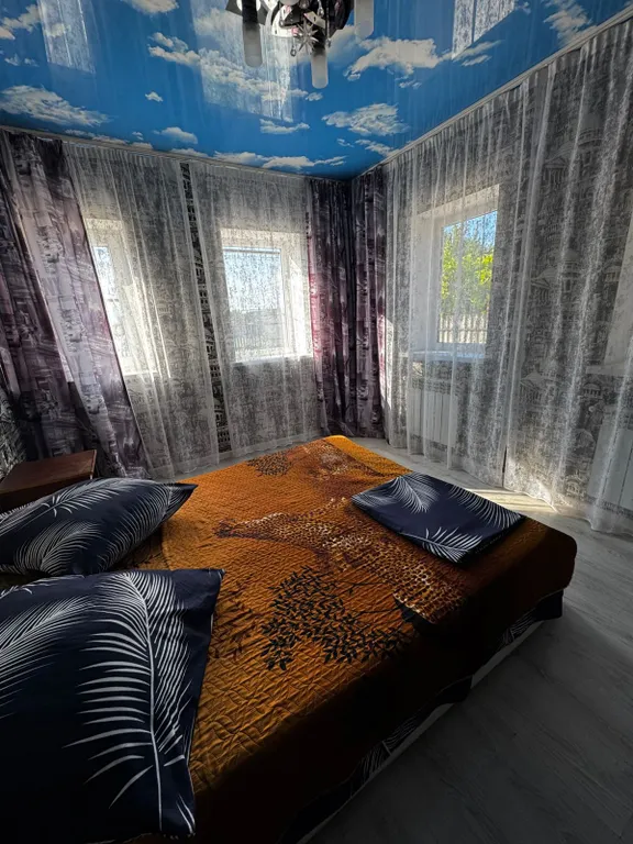 Дом без хозяев рядом с морем