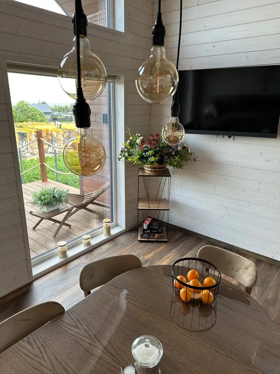 Уютный новый дом Твоя Хвоя