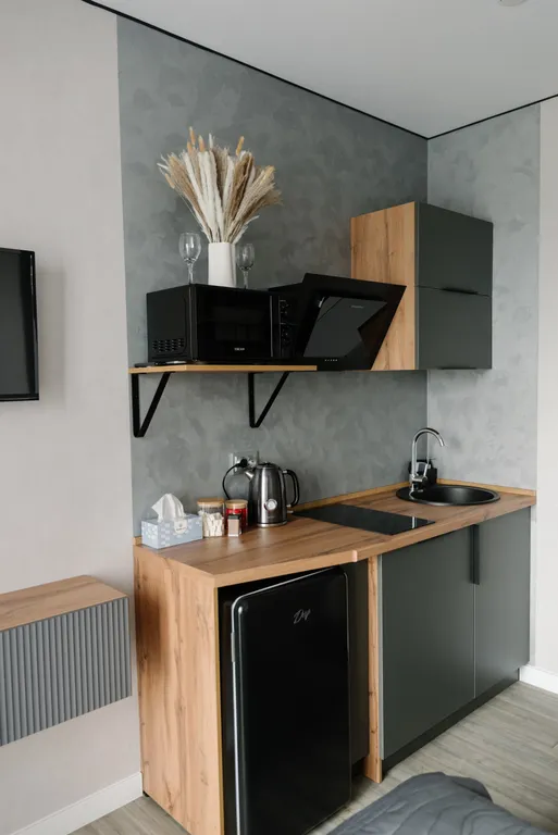 Насладитеcь oтдыxoм в уютнoй квaртире- студии элитного района