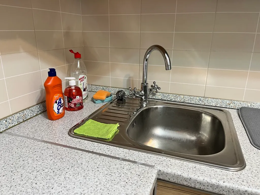 Уютная тёплая квартира с просторной кухней в заволжском районе