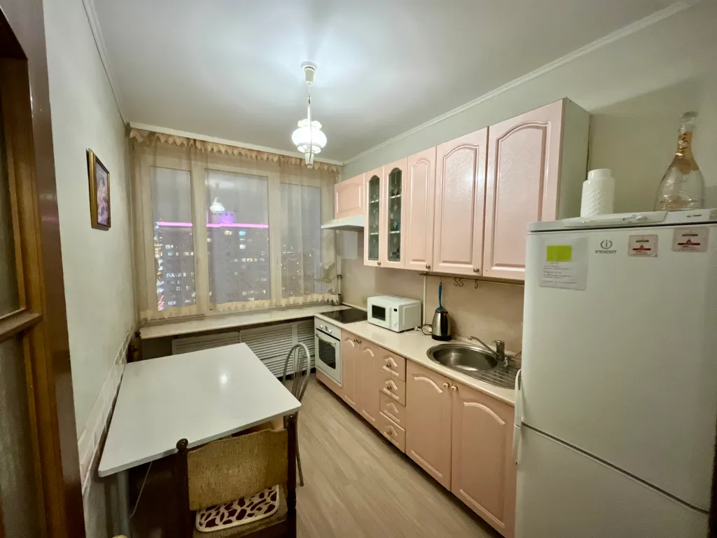 Квартира 3-комнатная Квартира — Москва