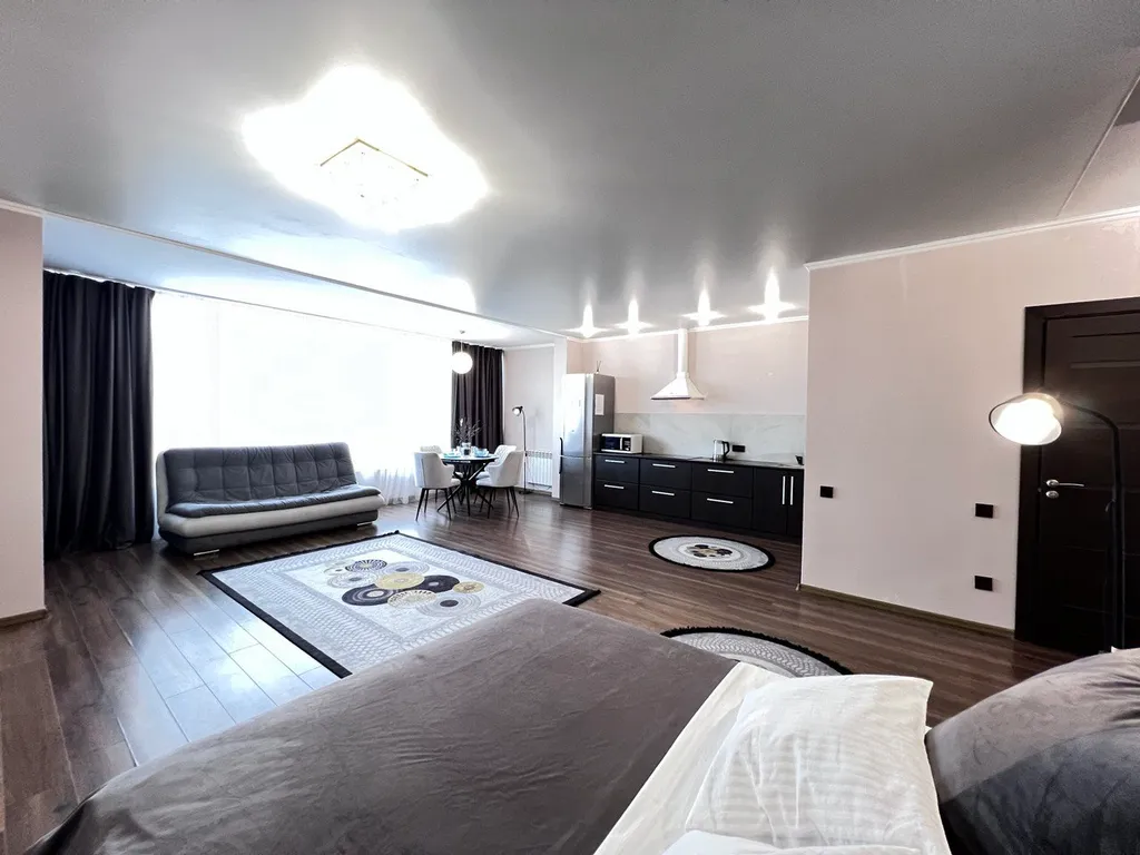 Квартира центр, отличный вид на город