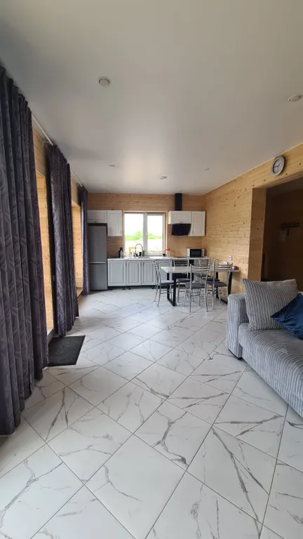 Коттедж Гостевой дом с террасой и сауной в Карелии, вблизи реки и озера Ладоги — Видлица