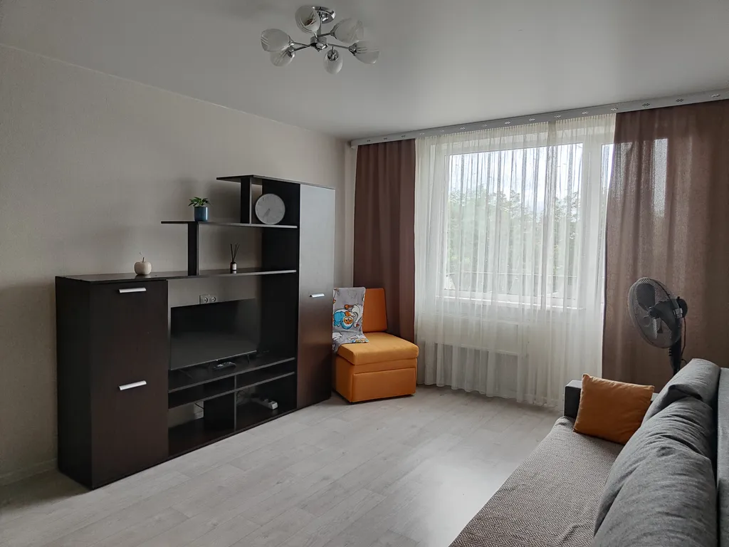 Уютная квартира в центре — аренда посуточно в Бердск