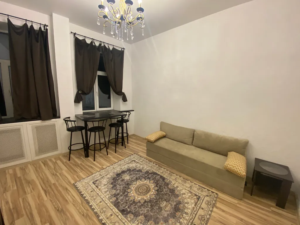 Уютная двухкомнатная квартира в самом центре Бреста