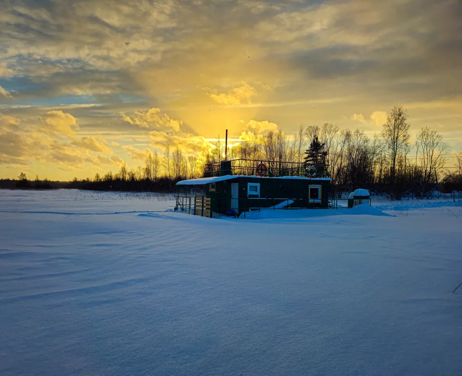 Плавдом Добрый мыс с баней на Онего