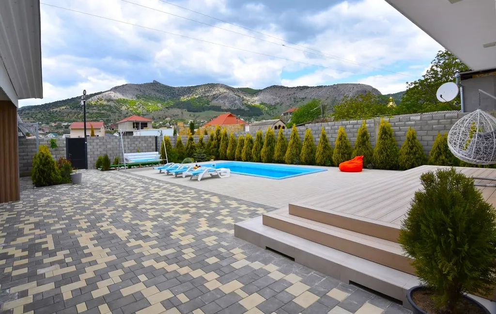 Коттедж с видом на горы