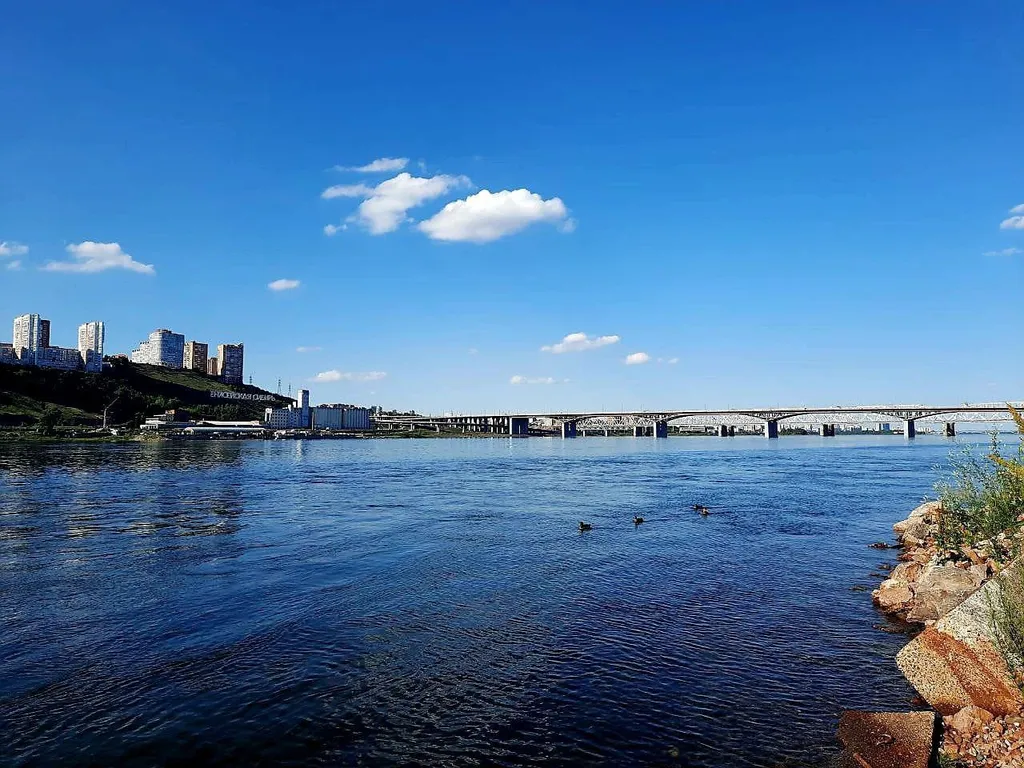 Апартаменты с видом на Енисей