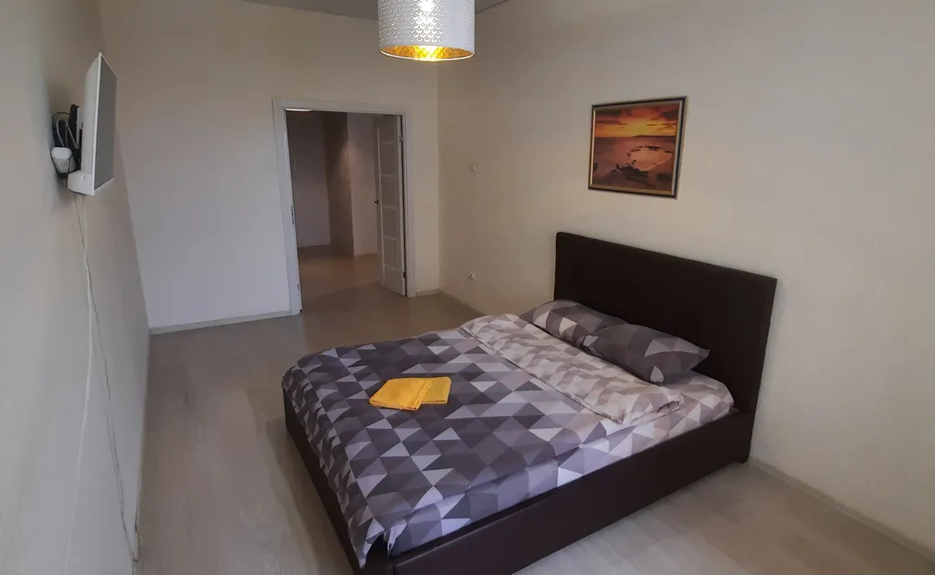 Светлая квартира рядом с центром