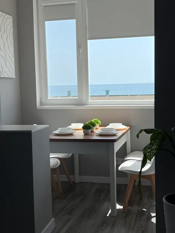 Дизайнерская квартира с видом на море