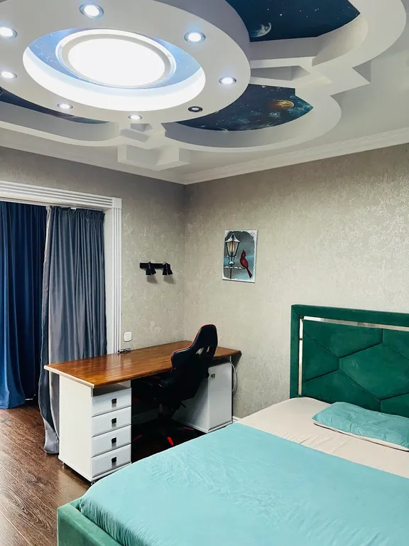 Элитная квартира с видом на море и город