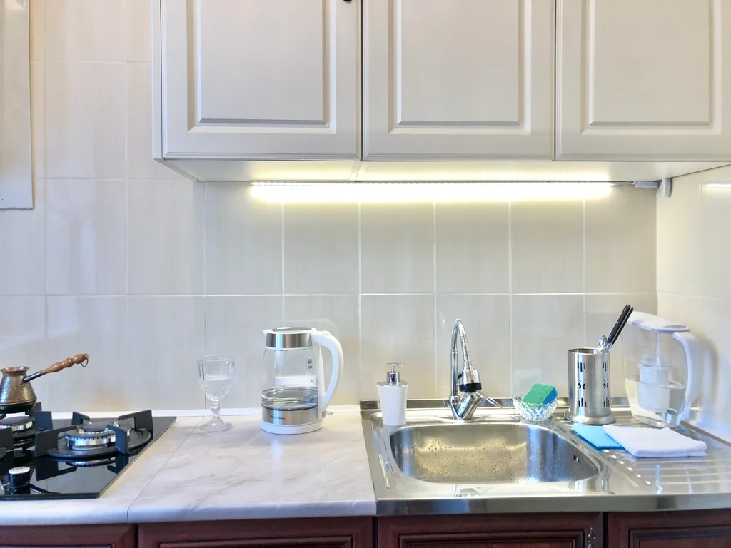 Остановись в самом центре