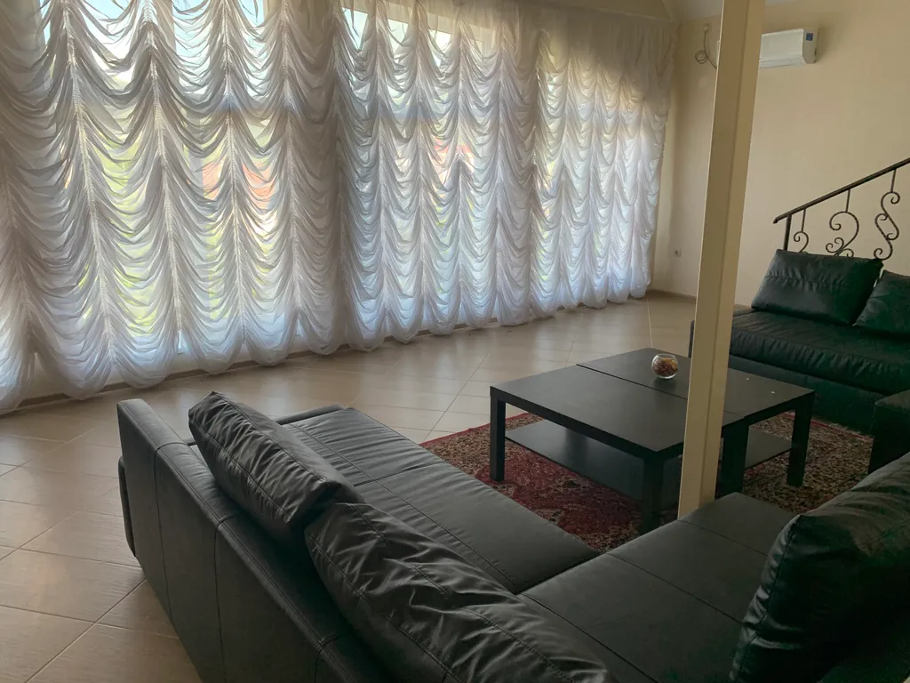 Большой дом