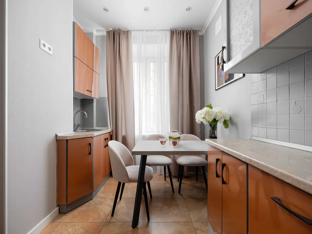 Квартира У Третьяковки: квартира с двумя балконами в тихом переулке — Москва