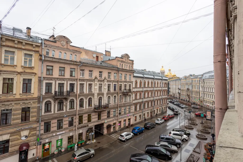 Скайлайт на Большой Московской