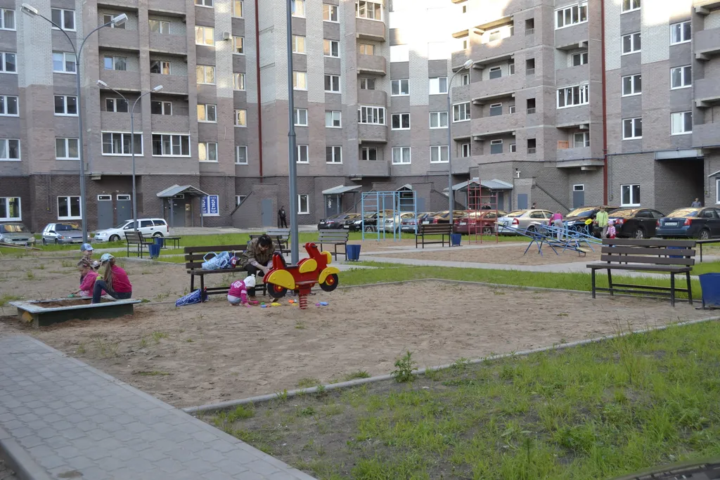 Красивые апартаменты с  видом из окна