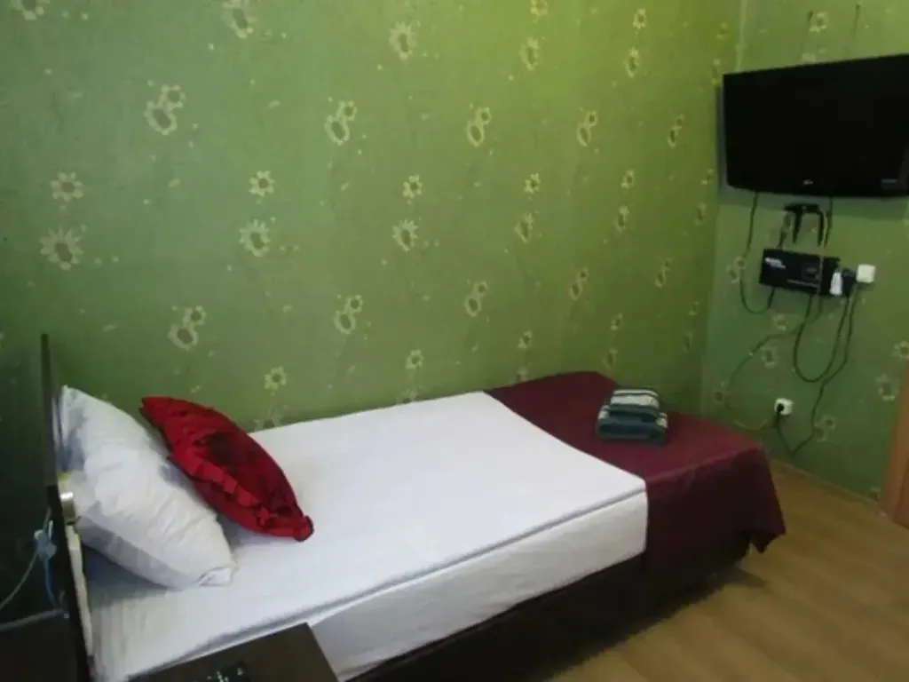 Люкс с односпальной кроватью, санузел в номере