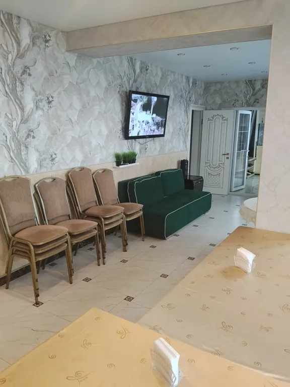 Дом с бассейном и сауной