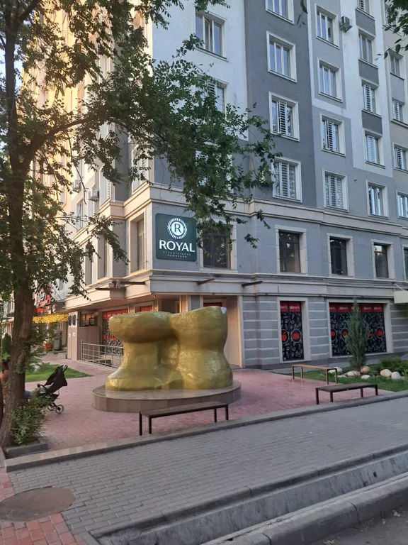 2-комнатная элитная квартира в центре города