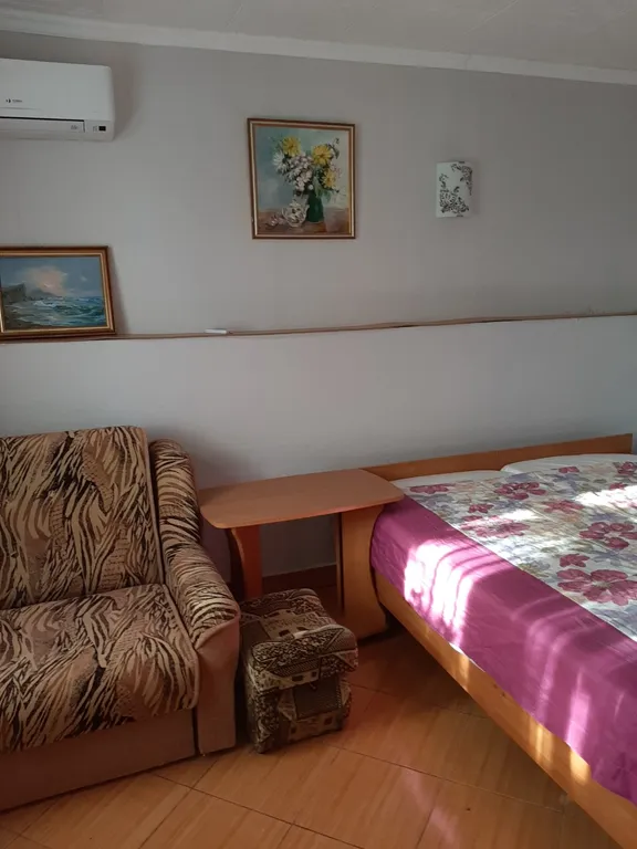 Квартира Семейный 2-комнатный номер — аренда посуточно в Феодосия