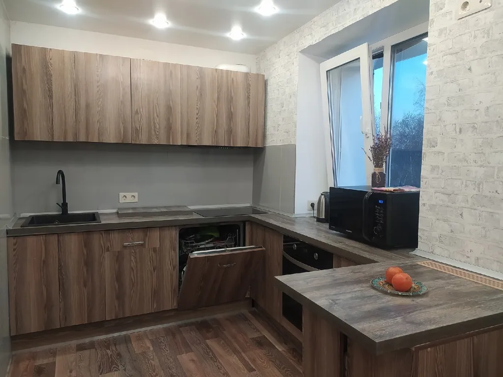 Центр, смартТв, посудомойка, отчетность