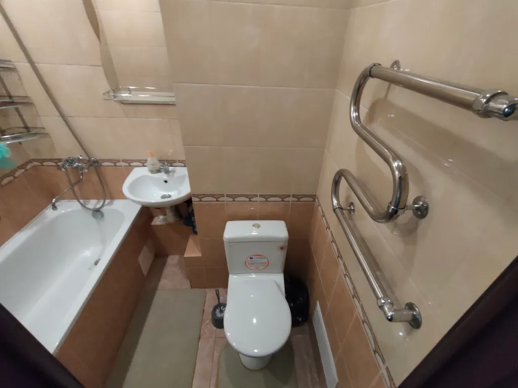 Квартира рядом с рекой Волхов, Форумом, Областной больницей, парком Луговой