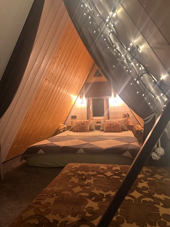 Шале у озера