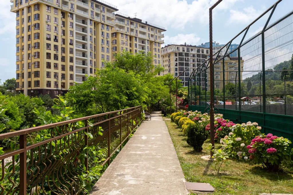 Стильная студия Кватро 152 с террасой и кофемашиной