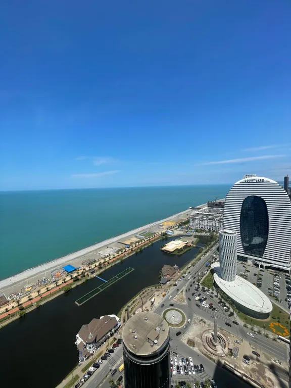 Апартаменты орби сити с видом на море на первой линии от моря