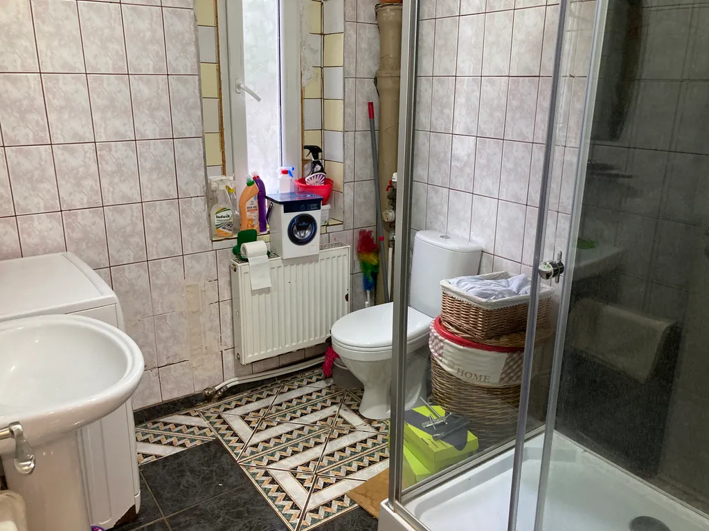 Комната в трех комнатной квартире