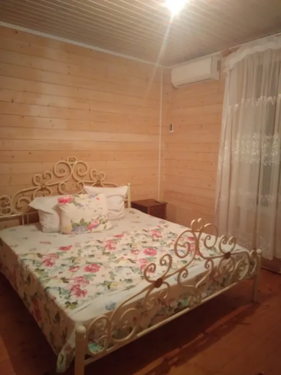 Коттедж Уютный дом в центре города Сухум с видом на город, море и горы — Сухум