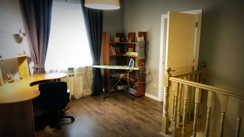 Частный 2-этажный дом