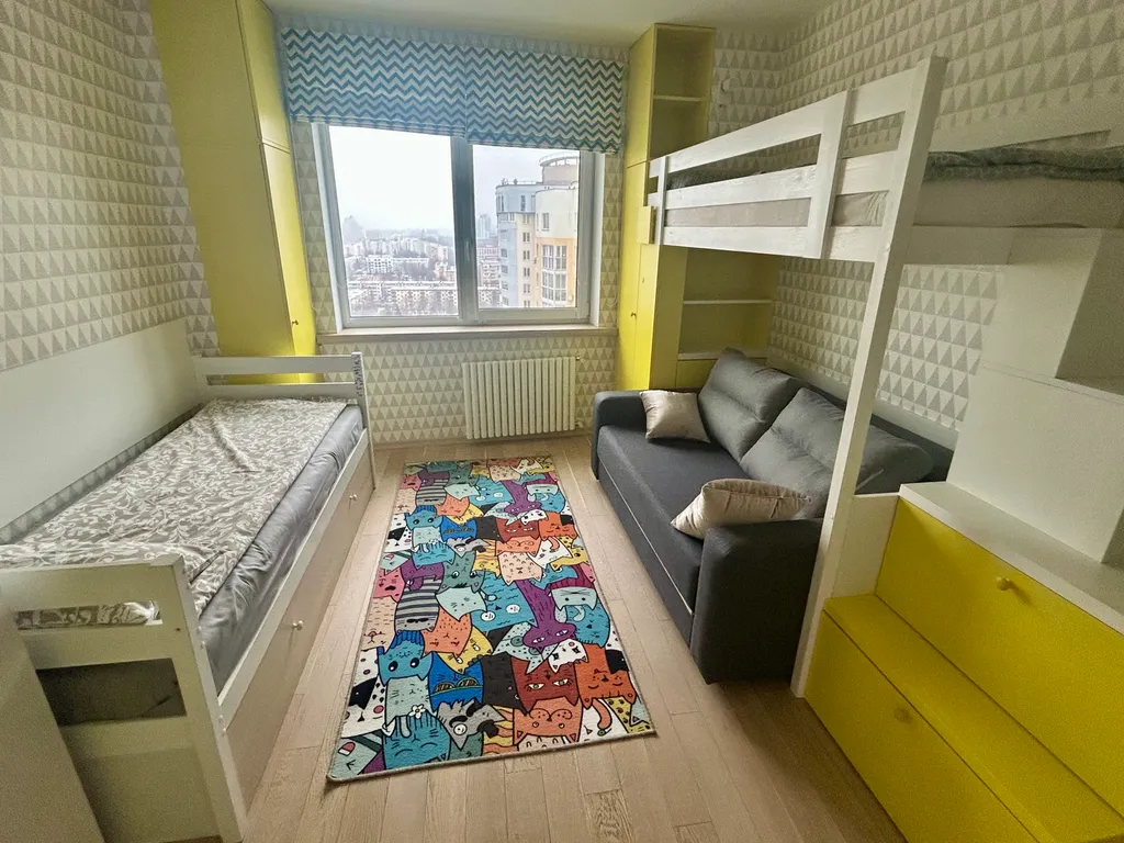 Двухуровневый пентхаус с видом на центр Минска