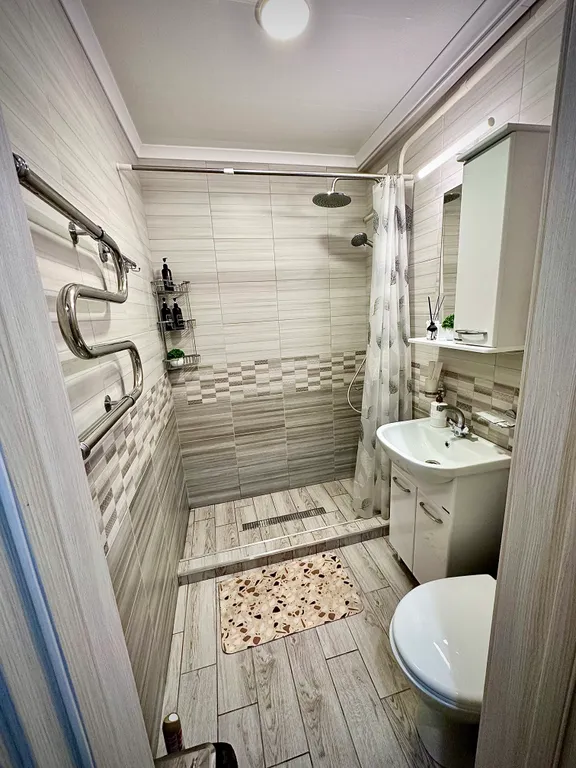 Новая, современная квартира