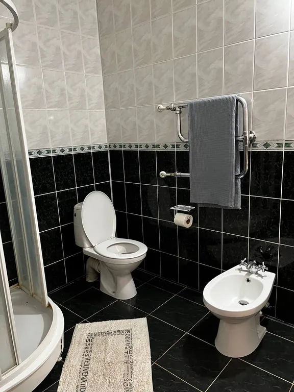 Уютный дом с камином