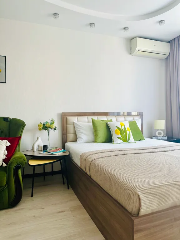 2комнатная квартира в Золотом квадрате Северного