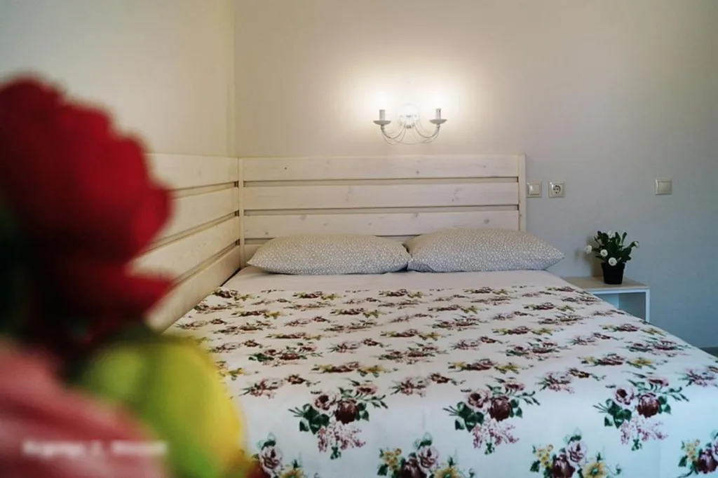 Номер  Бисквит это  сладкий уголок для двоих на Итальянском 9