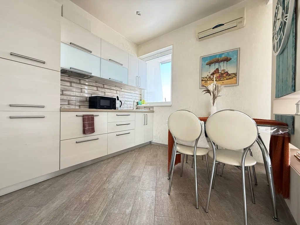 Квартира 1-комнатная квартира, пляж 10 минут, рядом Парк Победы — Севастополь